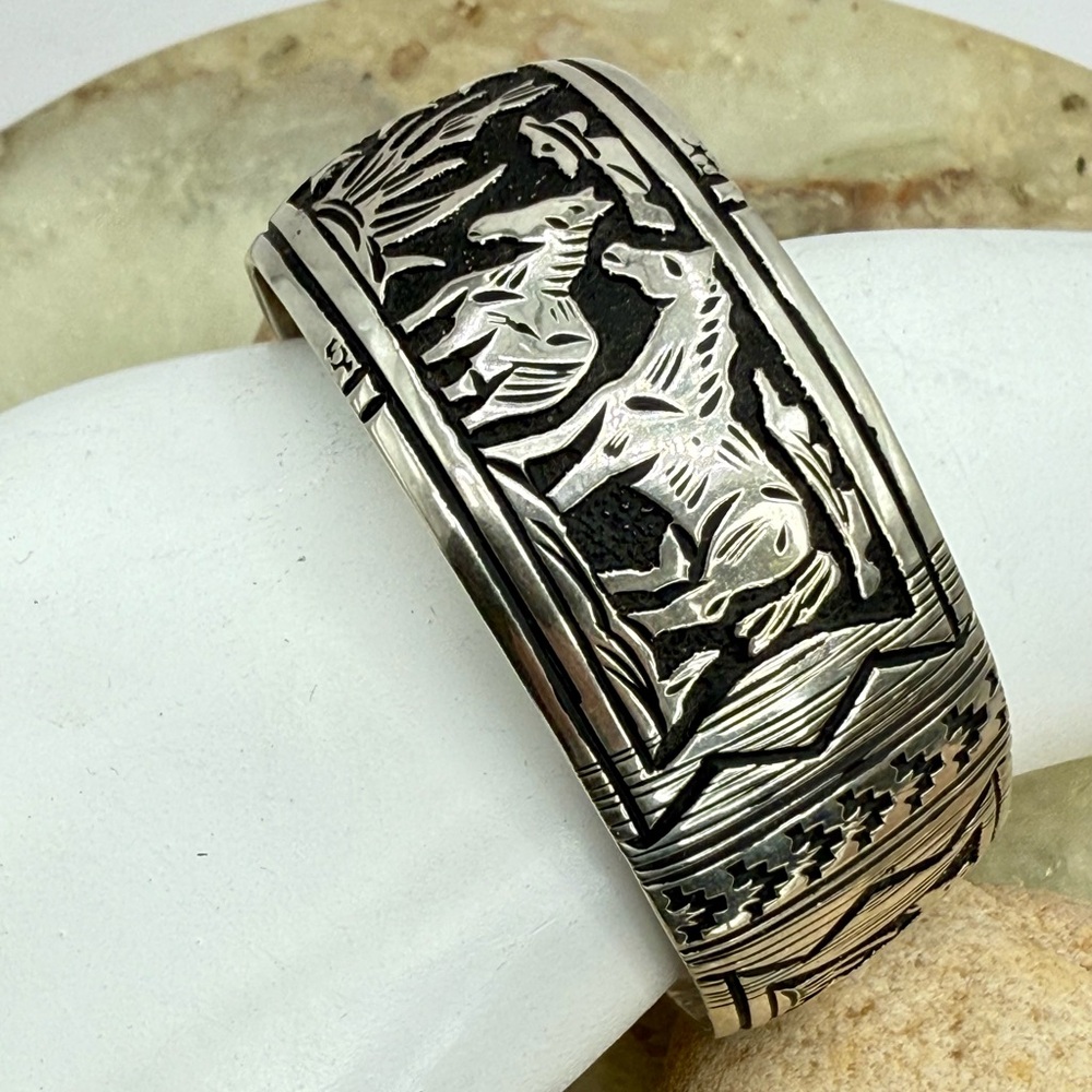 Sterling Silver Horse Motif Cuff Bracelet - Silver - Picture 9 of 16